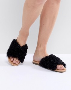 Черные сандалии UGG Joni - Черный