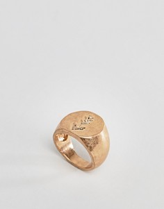 Золотистое кольцо-печатка с гравировкой DesignB London - Золотой