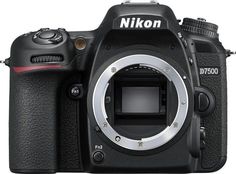 Зеркальный фотоаппарат NIKON D7500 body, черный