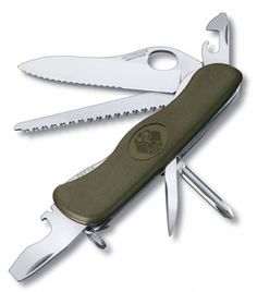 Складной нож VICTORINOX Military, 11 функций, 111мм, зеленый [0.8461.mw4de]