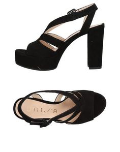 Сандалии Unisa