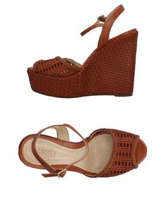Сандалии Schutz