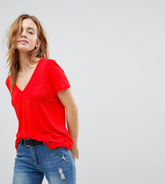 Свободная футболка с V-образным вырезом ASOS PETITE - Красный