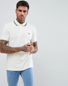 Бежевая футболка-поло с контрастным воротником Fred Perry - Белый