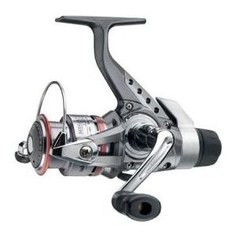 Рыболовная катушка Daiwa Megaforce 1550 X, задний фрикцион, 3+1 подшипников