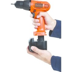 Аккумуляторная дрель-шуруповерт Black-Decker CD121