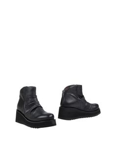 Полусапоги и высокие ботинки Open Closed Shoes