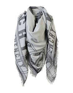 Платок Givenchy
