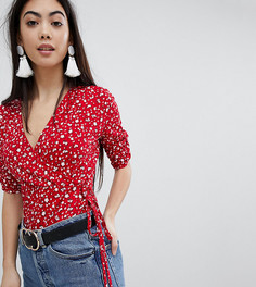 Топ с завязкой сбоку и цветочным принтом Missguided Petite - Красный