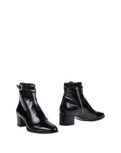 Полусапоги и высокие ботинки Karl Lagerfeld