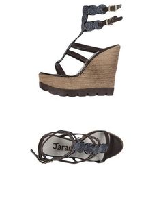 Сандалии JararÈ