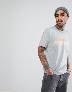 Серая футболка с логотипом на груди Levis Skateboarding - Серый