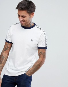 Белая футболка с отделкой кантом Fred Perry Sports Authentic - Белый