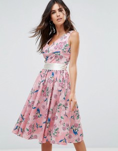 Короткое приталенное платье в стиле 50-х с цветочным принтом Hell Bunny - Розовый