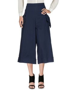 Брюки-капри Background