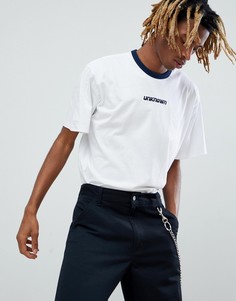 Футболка с вышитым логотипом ASOS x Unknown London - Белый