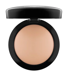 Компактная пудра MAC Cosmetics