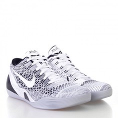 Баскетбольные кроссовки Nike