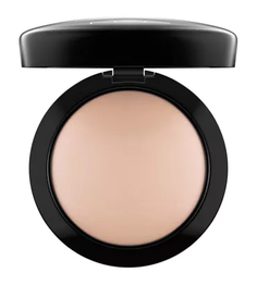 Компактная пудра MAC Cosmetics