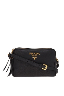 Черная кожаная сумка Prada
