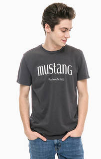 Серая футболка с логотипом бренда Mustang