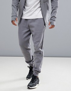 Серые джоггеры adidas ZNE Striker CW0867 - Серый