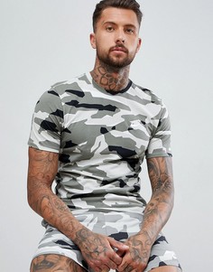 Серая футболка с камуфляжным принтом Nike AJ6631-133 - Серый