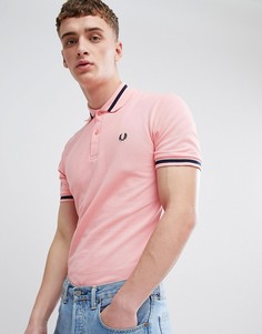 Розовая футболка-поло с контрастной отделкой на воротнике Fred Perry REISSUES - Розовый