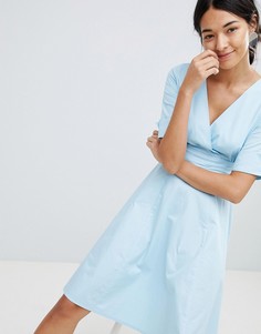 Короткое приталенное платье с V-образным вырезом Uttam Boutique - Синий