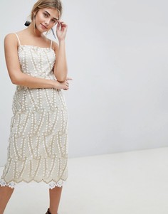 Кружевное платье-футляр миди с ажурной отделкой Dolly & Delicious - Белый
