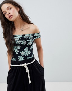 Боди с открытыми плечами и цветочным принтом Free People So Much - Черный