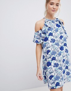 Платье мини с открытыми плечами, оборкой и цветочным узором En Creme - Синий