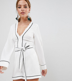 Ромпер с рукавами-кимоно, контрастной окантовкой и поясом Missguided Petite - Белый