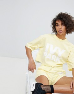 Желтая укороченная футболка с короткими рукавами и логотипом Ivy Park - Желтый