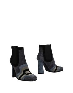 Полусапоги и высокие ботинки Roger Vivier