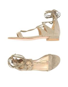 Сандалии Stuart Weitzman