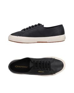 Низкие кеды и кроссовки Superga