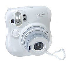 Фотоаппарат FujiFilm 25 Instax Mini White