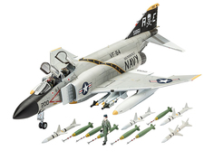 Сборная модель Revell Истребитель F-4J Phantom US Navy 03941R