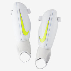Футбольные щитки Nike Charge 2.0