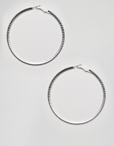 Крупные серебристые серьги-кольца с фактурной отделкой Missguided - Серебряный