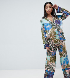 Атласный пижамный комплект с тропическим принтом ASOS DESIGN Maternity - Мульти