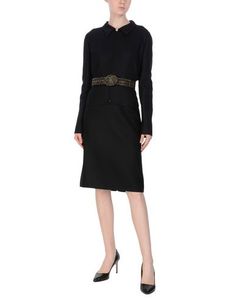 Классический костюм Valentino