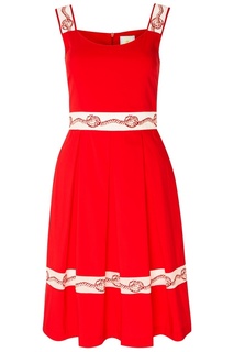 Красное платье с контрастной отделкой The Dress