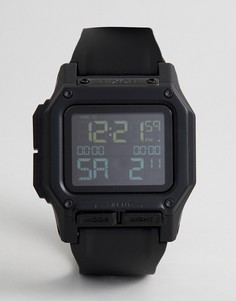 Черные цифровые часы с силиконовым ремешком Nixon Regulus - Черный