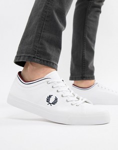 Белые парусиновые кроссовки с отделкой на манжете Fred Perry Kendrick - Белый