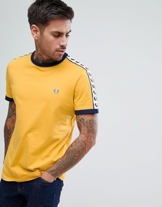 Желтая футболка с отделкой лентой Fred Perry Sports authentic - Желтый