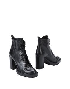 Полусапоги и высокие ботинки Pierre DarrÉ