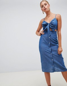 Джинсовое платье миди с завязкой спереди и пуговицами Missguided - Синий