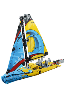 Гоночная яхта Lego
